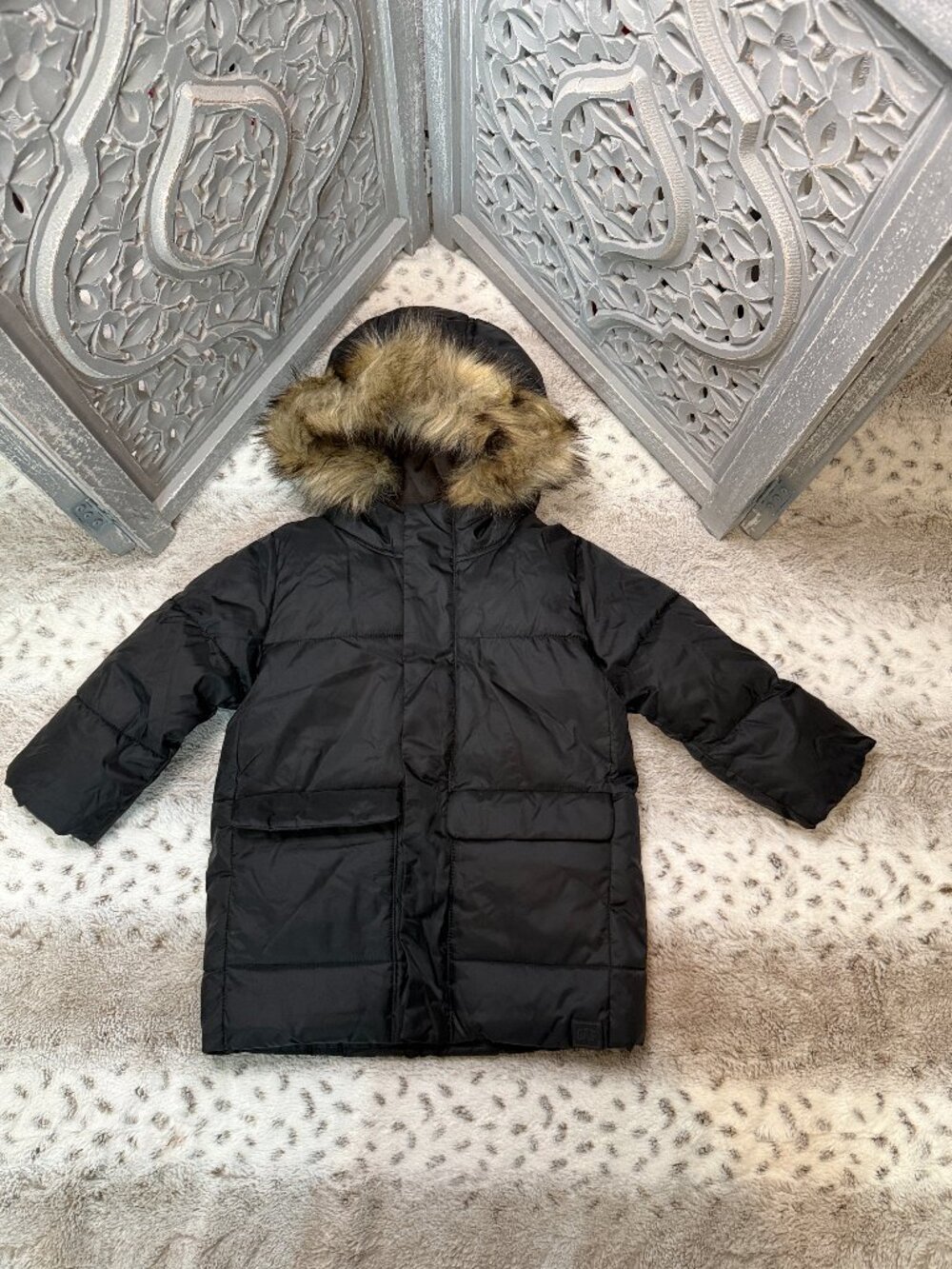 Baby GAP black puffer jacket girls 4T faux fur zip up hoodie outdoor preschool